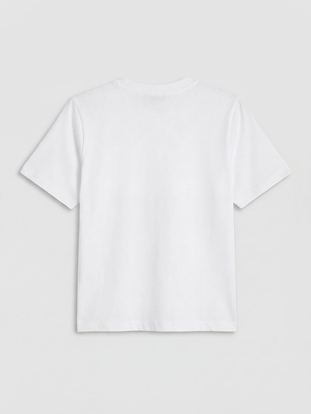 Beyaz Bisiklet Yaka Kadın Tişört-1