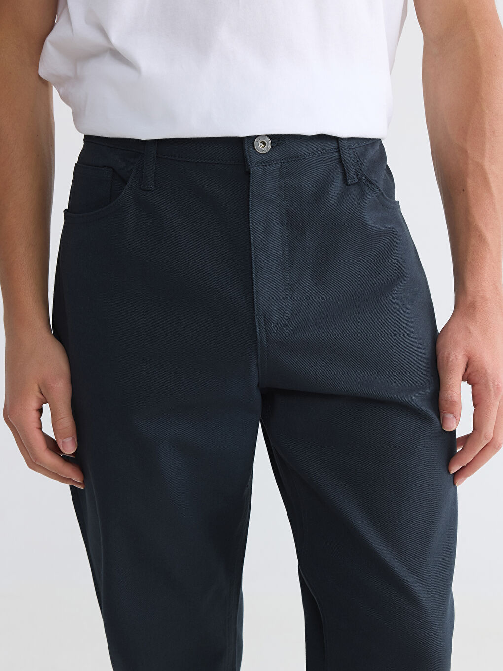 Мужские брюки чино из габардина комфортной посадки-2