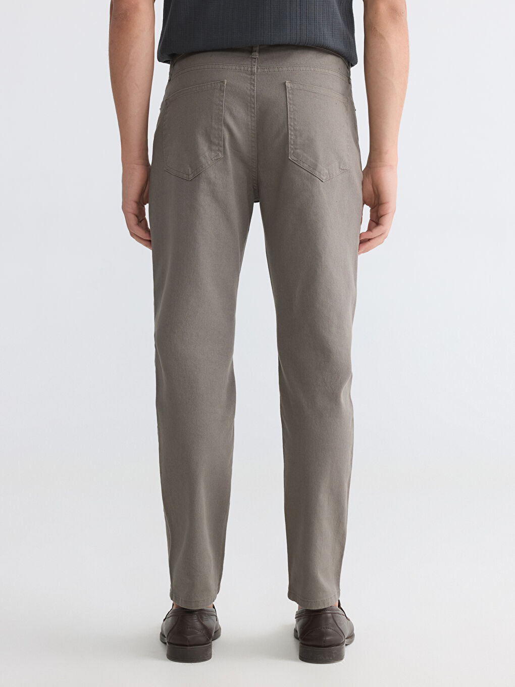 Мужские брюки чино из габардина комфортной посадки-3