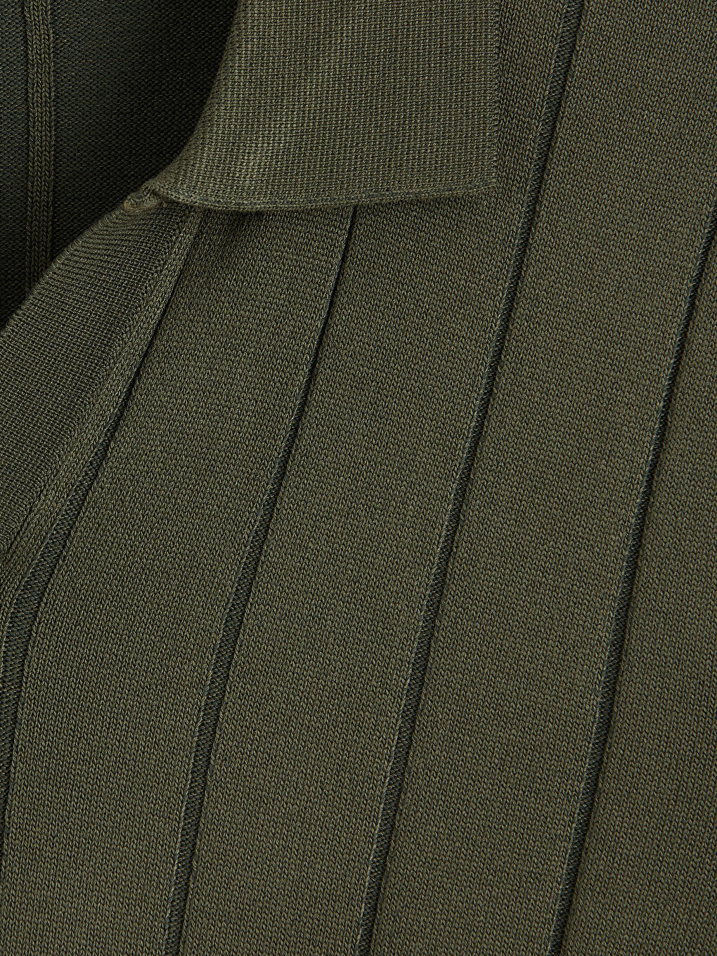 Haki Polo Yaka Çizgili Erkek Triko Tişört-2