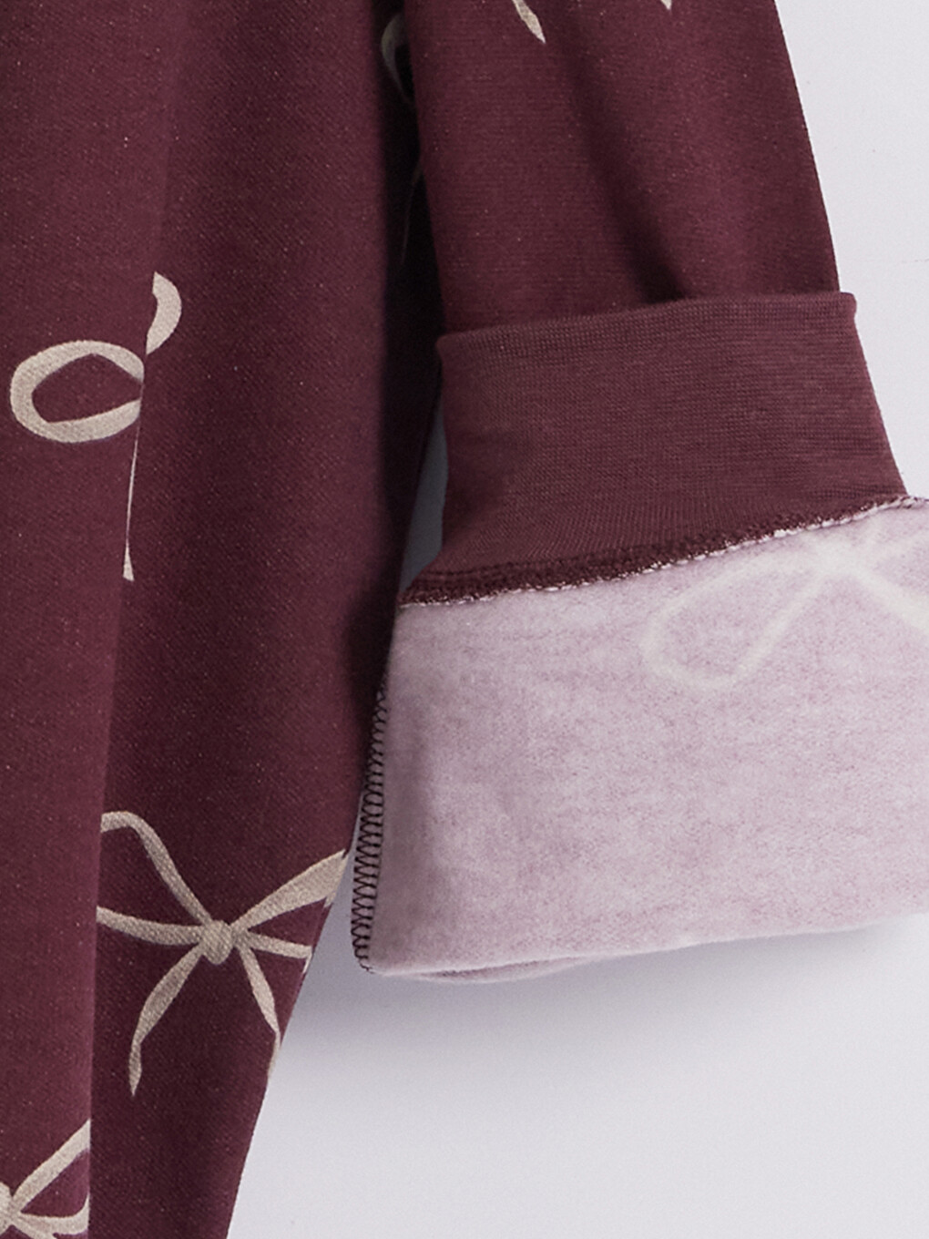 Crew Neck Bow Printed Girl Sweatshirt-3
