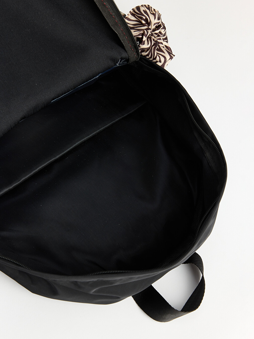 Woman Black Shoulder Bag-4