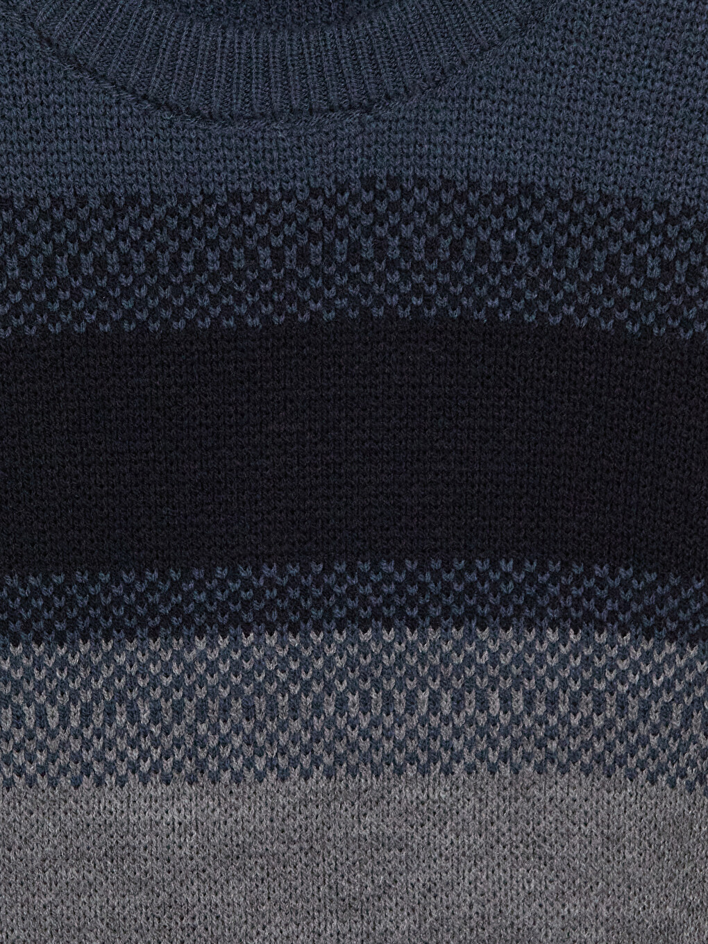 Gestreifter Herren-strickpullover Mit Rundhalsausschnitt-4