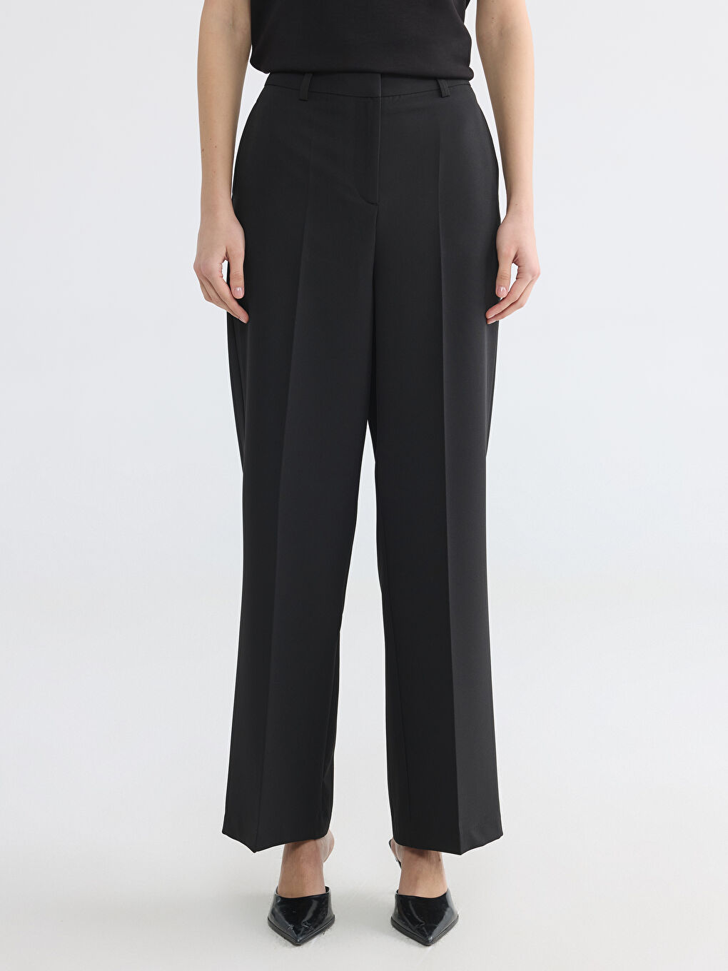 Siyah Regular Fit Kadın Pantolon-1