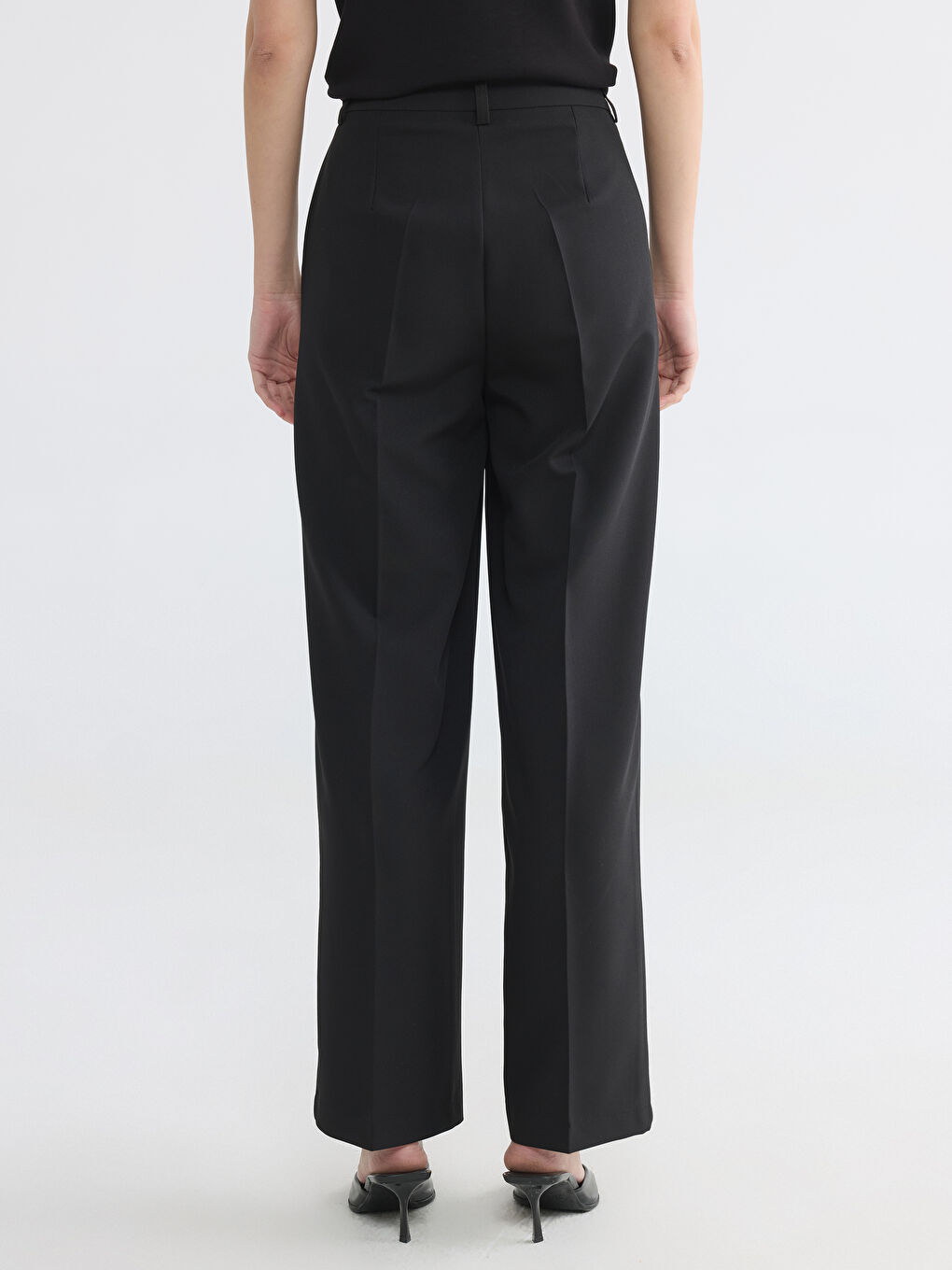 Siyah Regular Fit Kadın Pantolon-3