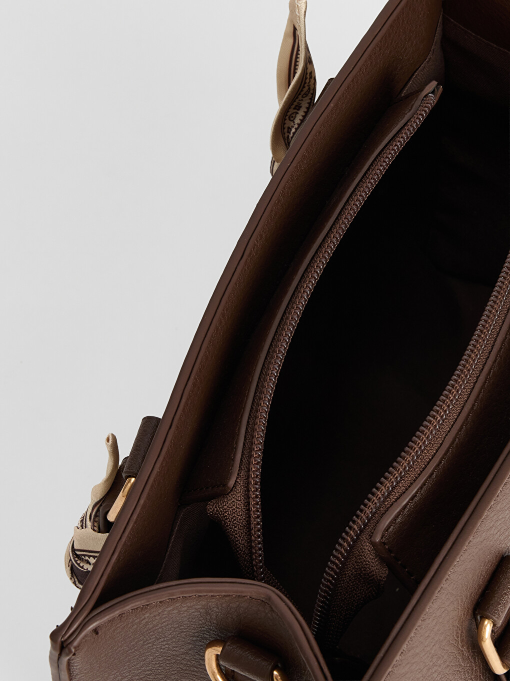 Woman Brown Shoulder Bag-2