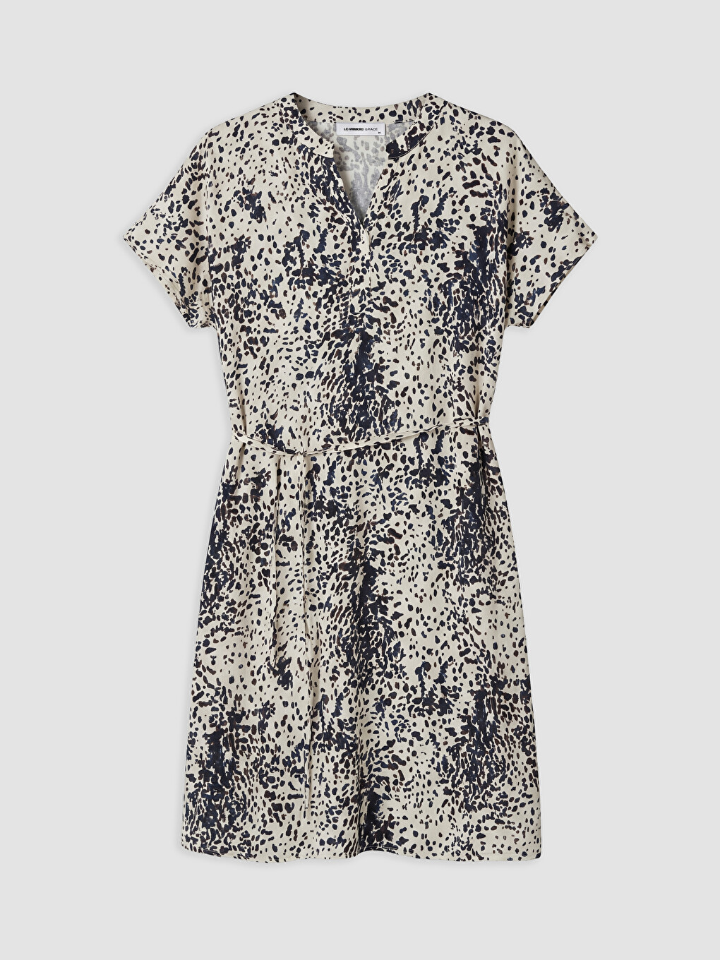 Frau Ecru Kleid