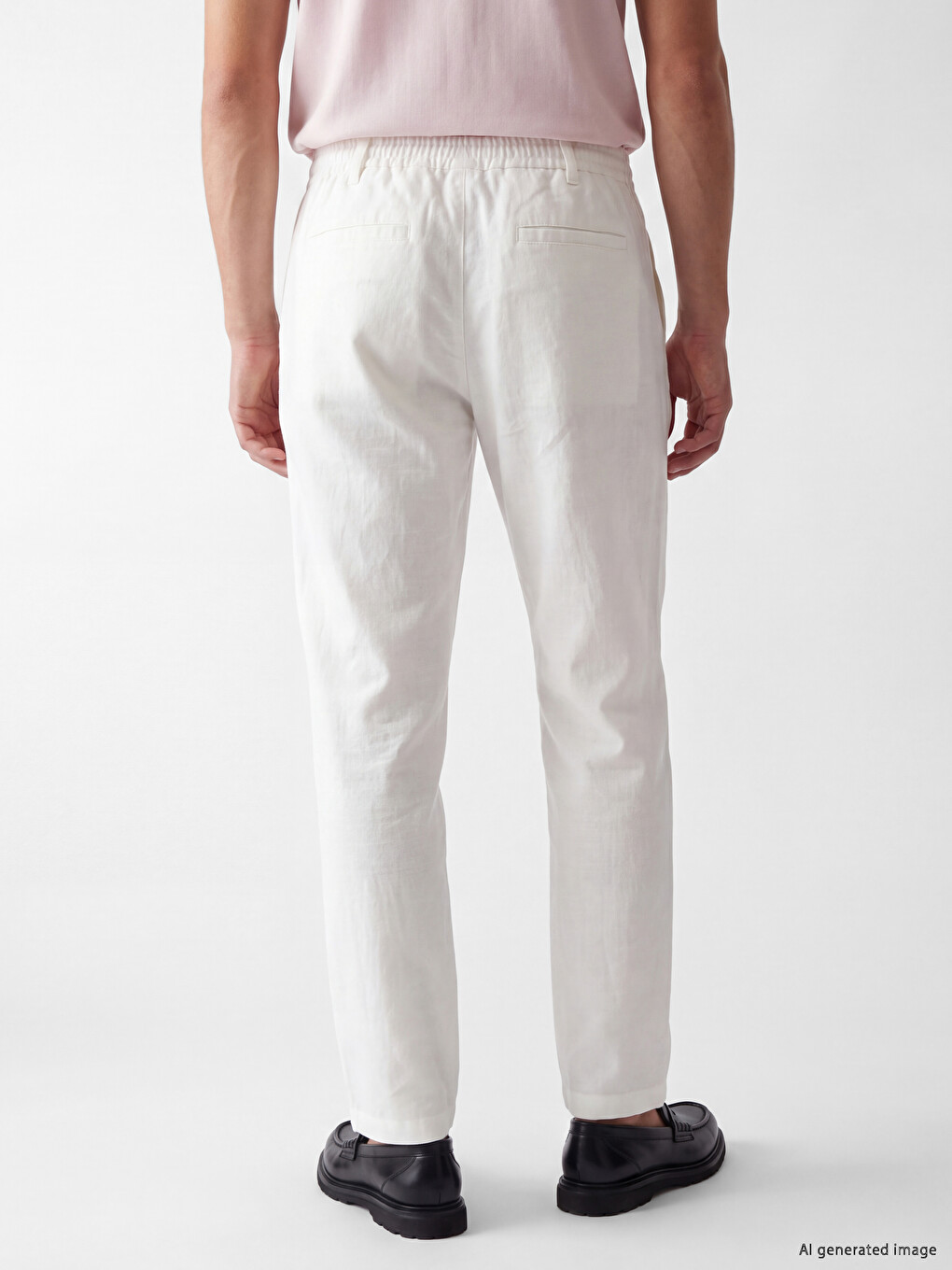 Beyaz Regular Fit Erkek Pileli Pantolon-3