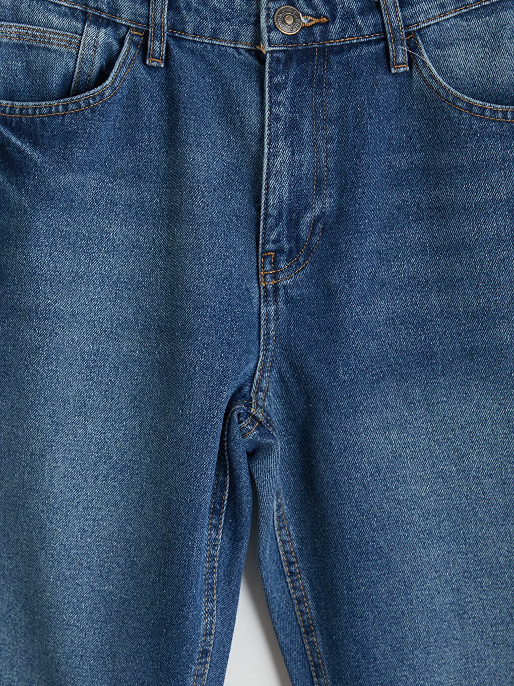 700 Straight Fit Men's Jeans-1