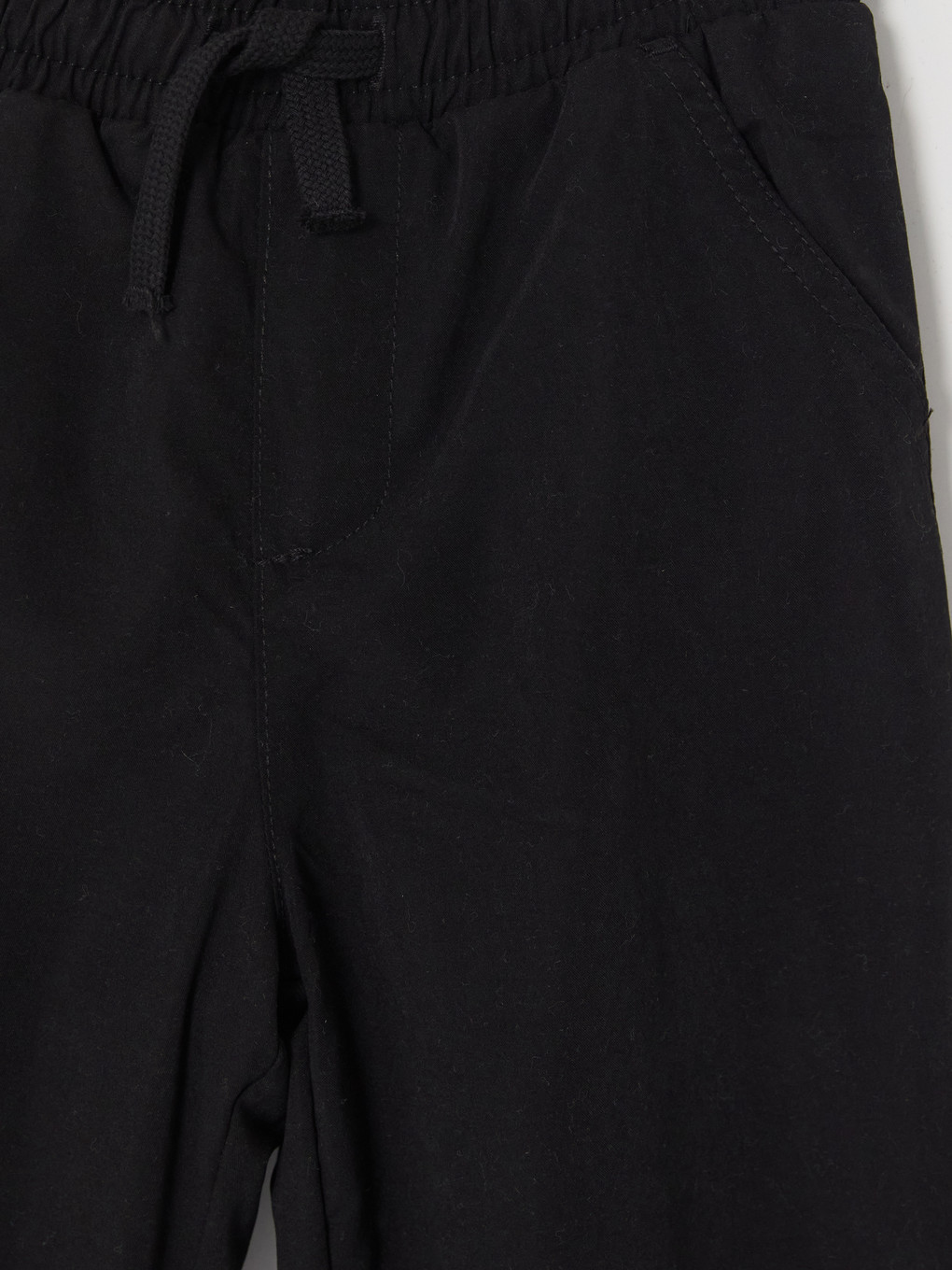 Dječak Crna Pantalone-2