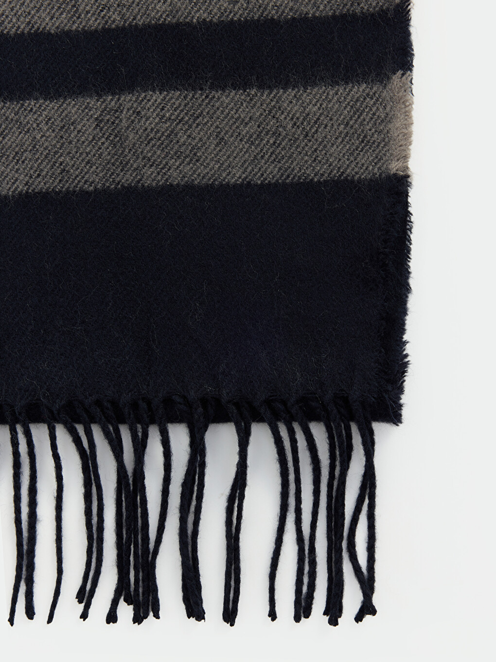 Striped Men's Scarf-2
