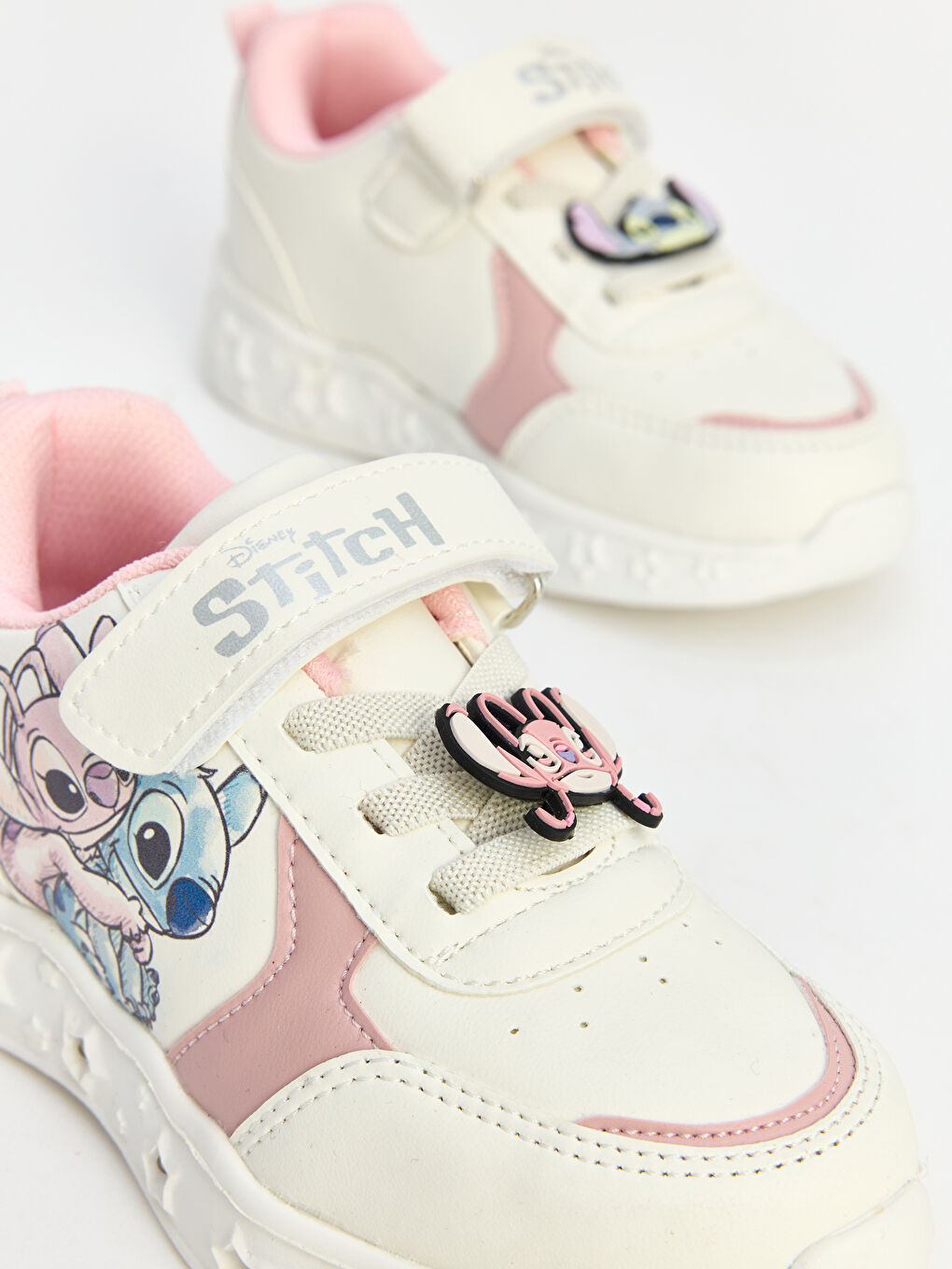 Ekru Lilo ve Stich Baskılı Işıklı Kız Çocuk Spor Ayakkabı-3