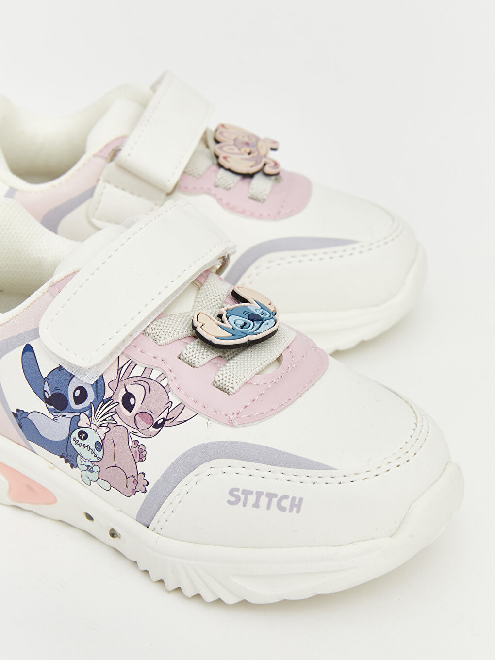 Bej Stitch Baskılı Işıklı Kız Çocuk Spor Ayakkabı-3