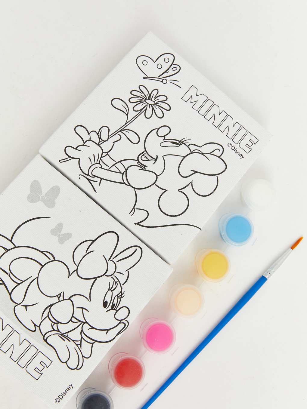 مجموعة ألوان مائية للأطفال مرخّصة من Minnie Mouse-2