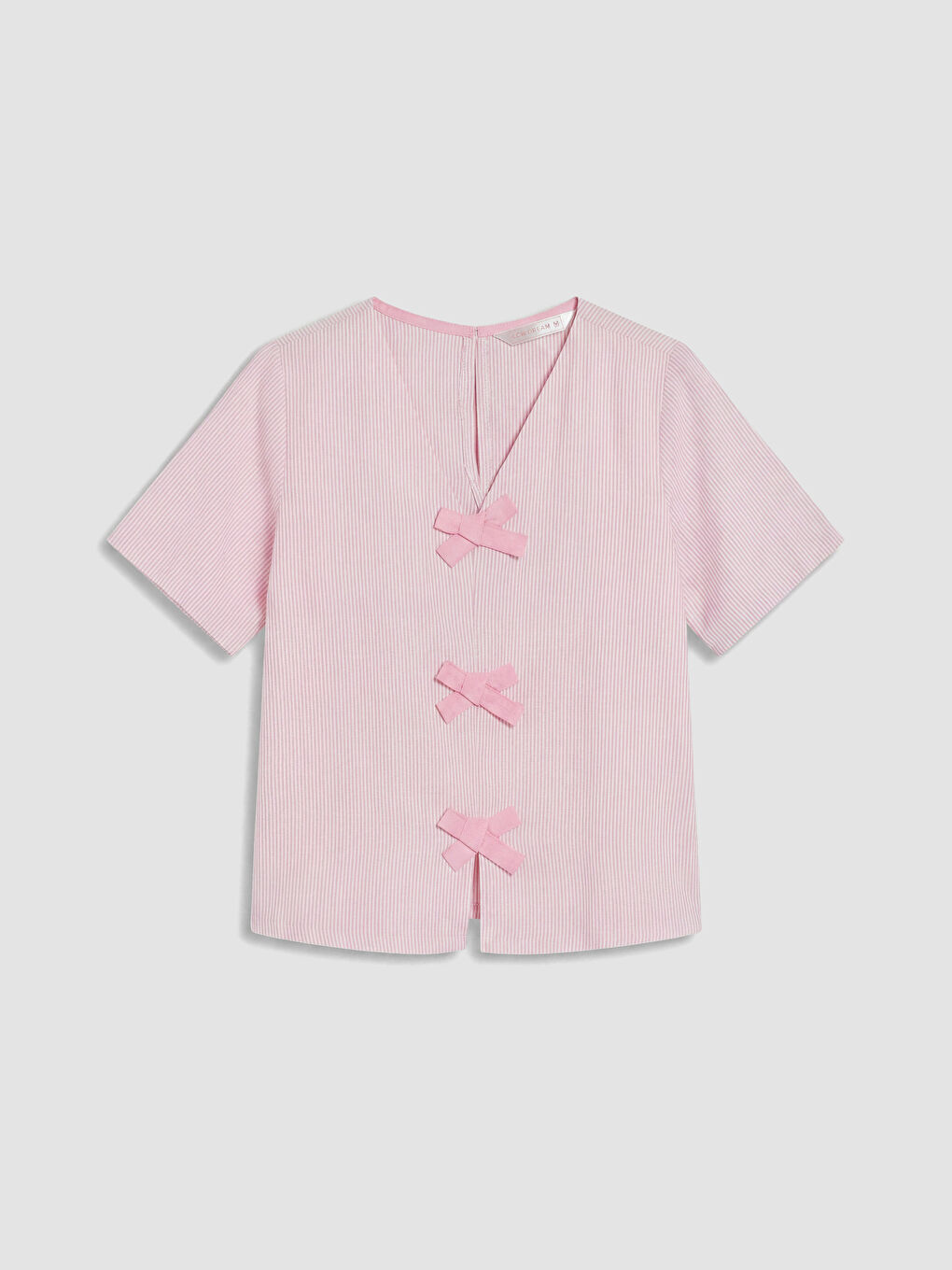 Pembe V Yaka Çizgili Kadın Şortlu Pijama Takımı-1