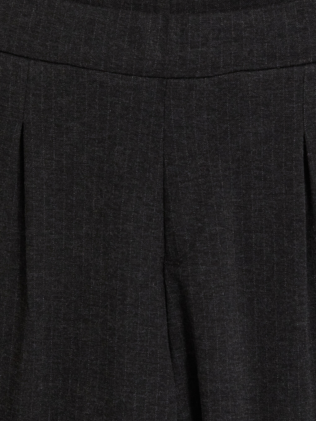 Carrot Fit Pleated Women's Fabric Trousers-5