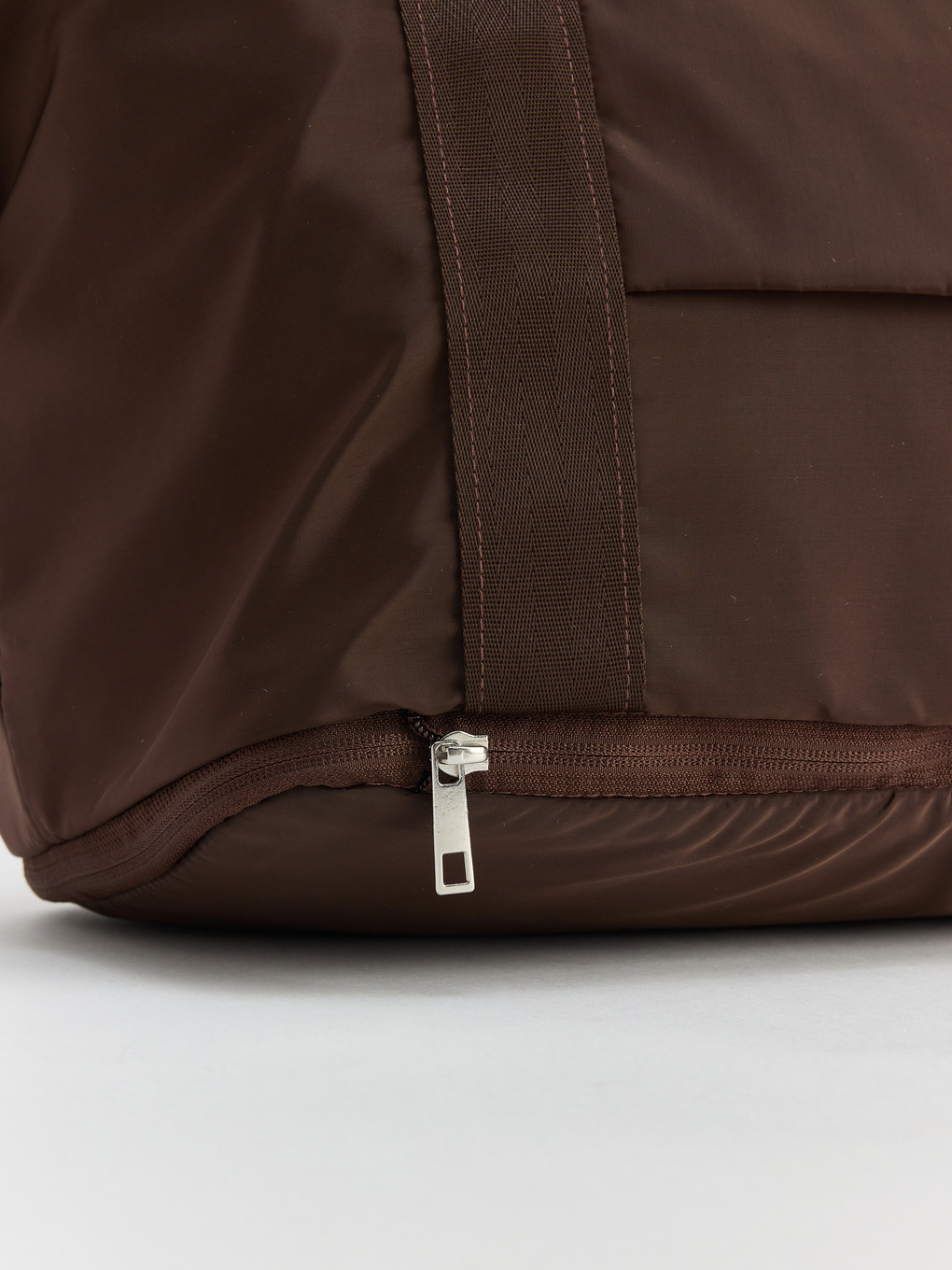 Woman Brown Travel Bag-4