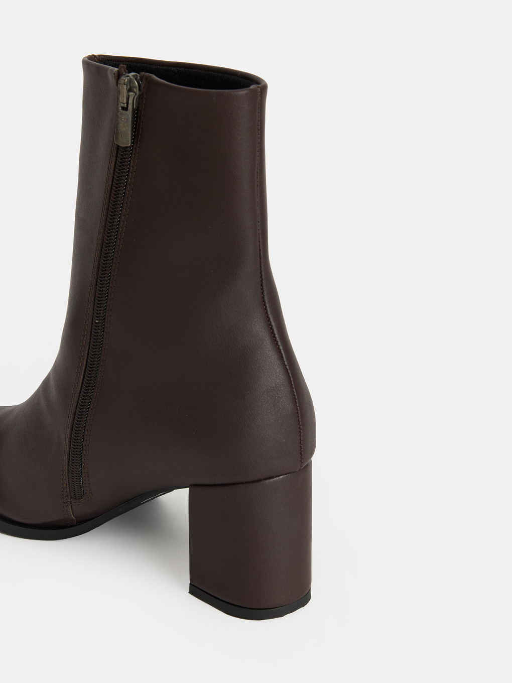 Pointed Toe Zippered Women's Heeled Boot-2