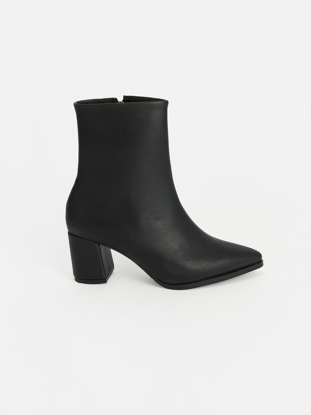 Pointed Toe Zippered Women's Boot-1