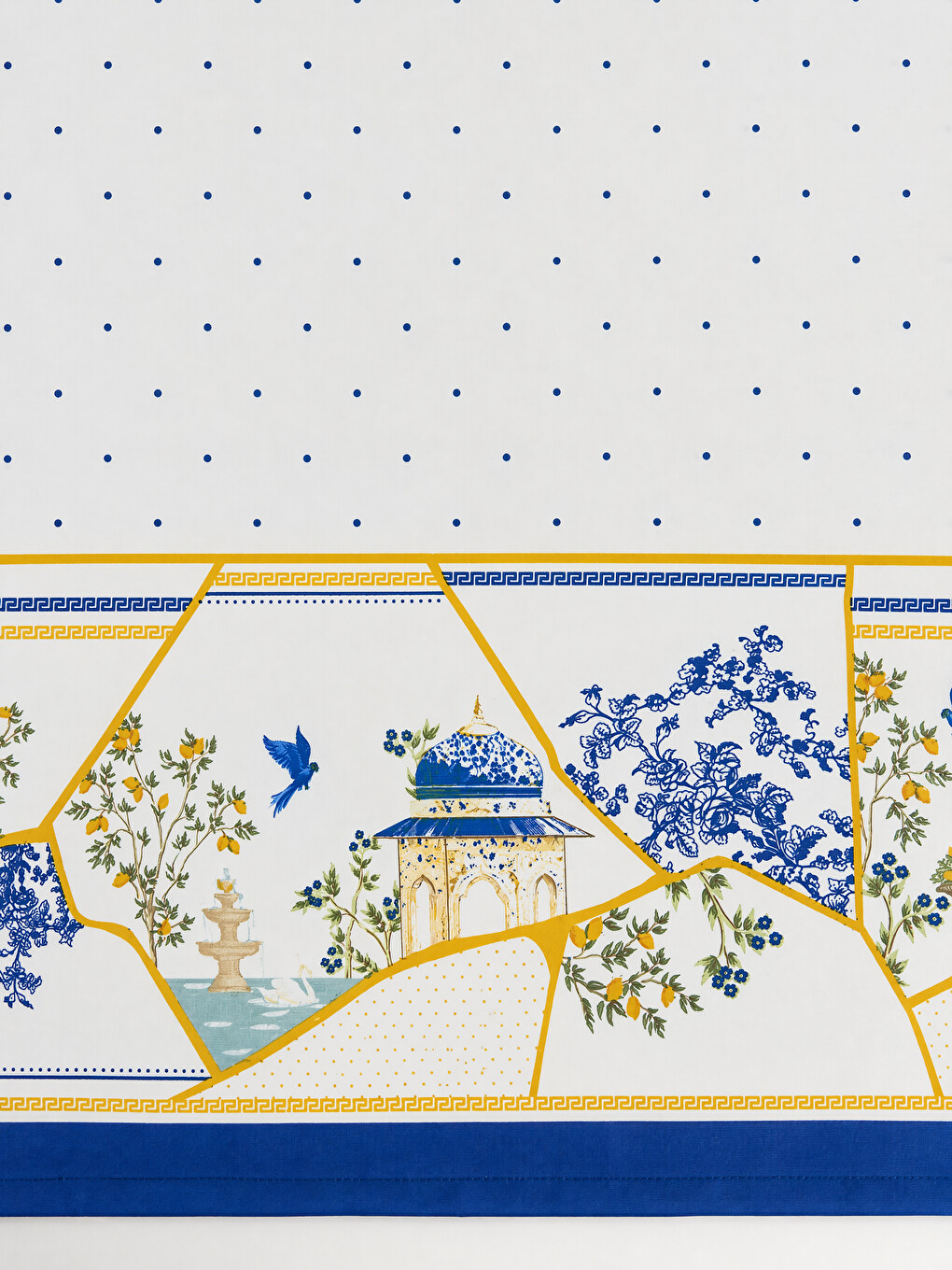 Patchwork Patterned Tablecloth-2