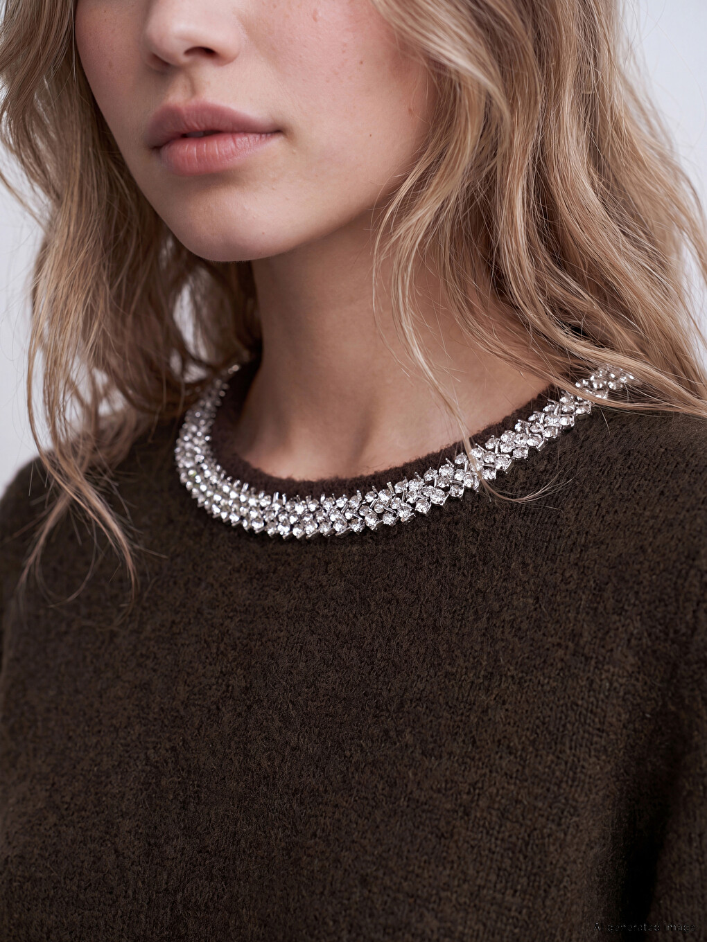 Crew Neck Rhinestone Embellished Women's Knitwear Sweater-2