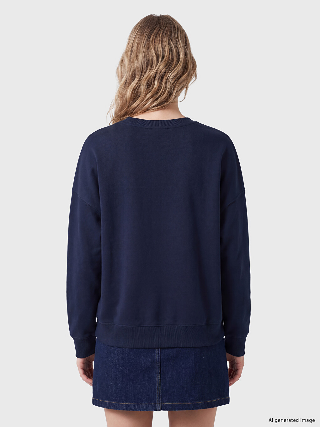 Crew Neck Embroidered Women's Thick Sweatshirt-3