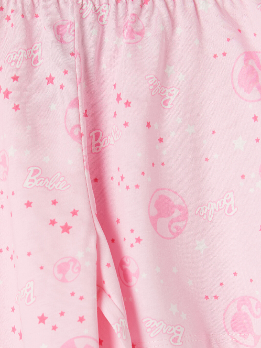 Pembe Barbie Baskılı Kız Çocuk Şortlu Pijama Takımı-5