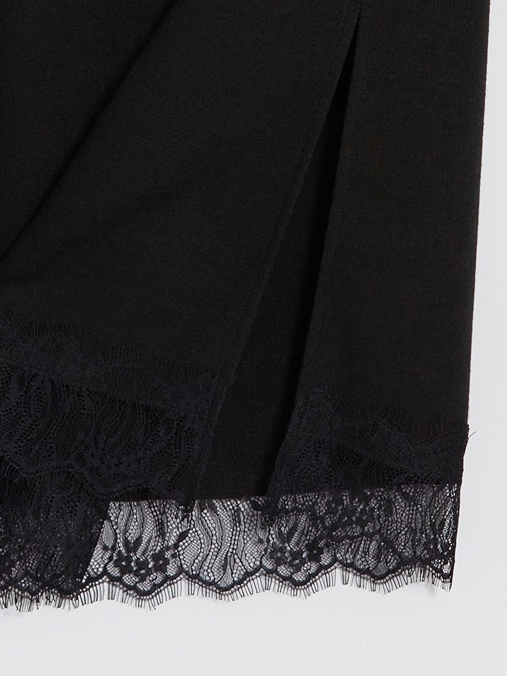 Elastic Waist Lace Detailed Slit Skirt-7