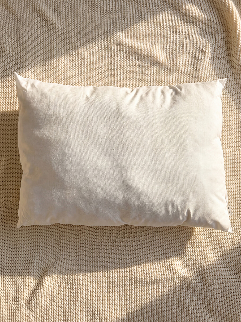 Beyaz İç Dolgulu Yastık 50x70 Cm