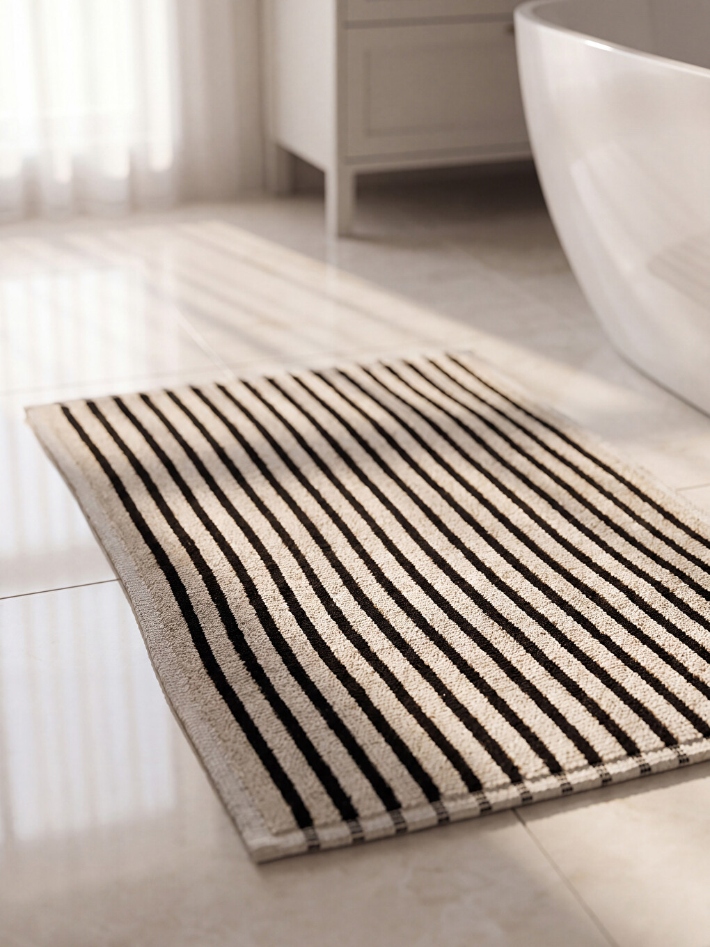 Striped Bath Mat 50x80 Cm