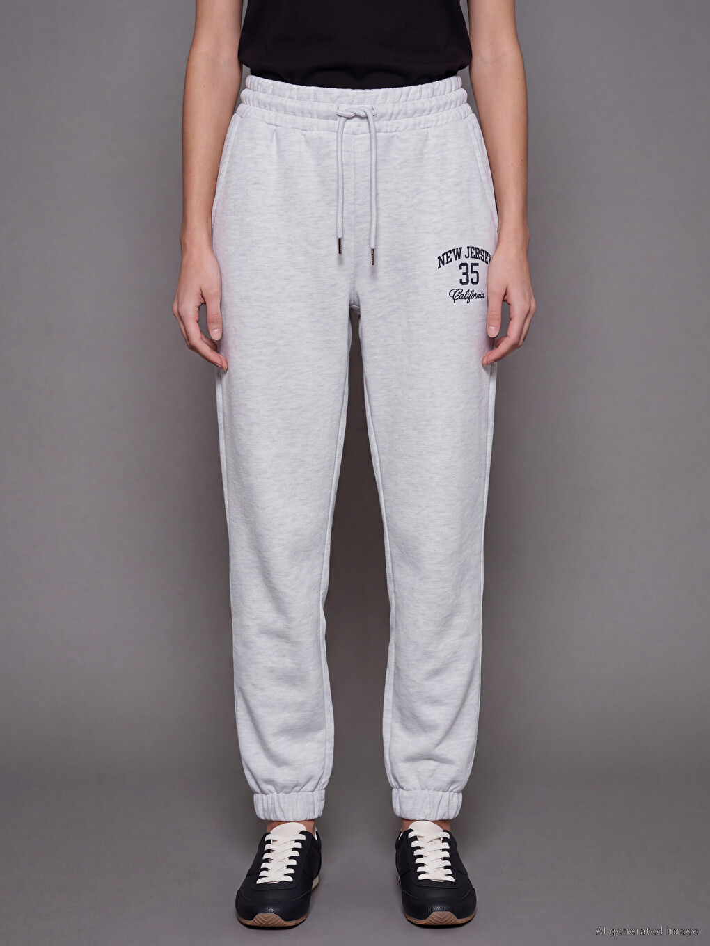 Elastic Waist Printed Women's Jogger Sweatpants-1