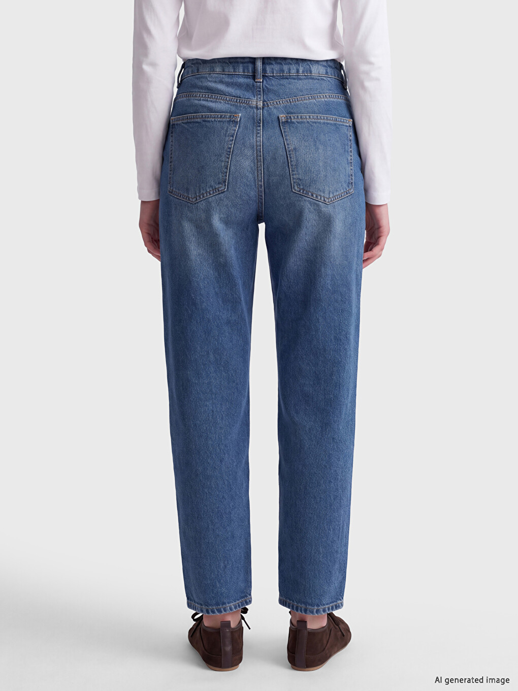 Boyfriend Fit Women's Jeans-3