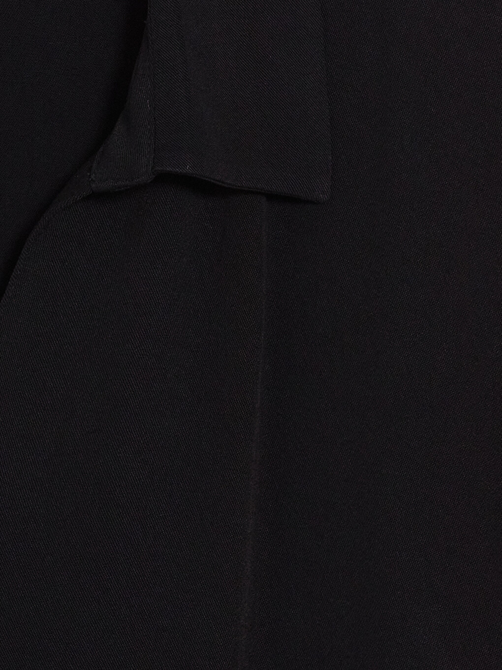 Siyah Polo Yaka Yırtmaçlı Elbise-1