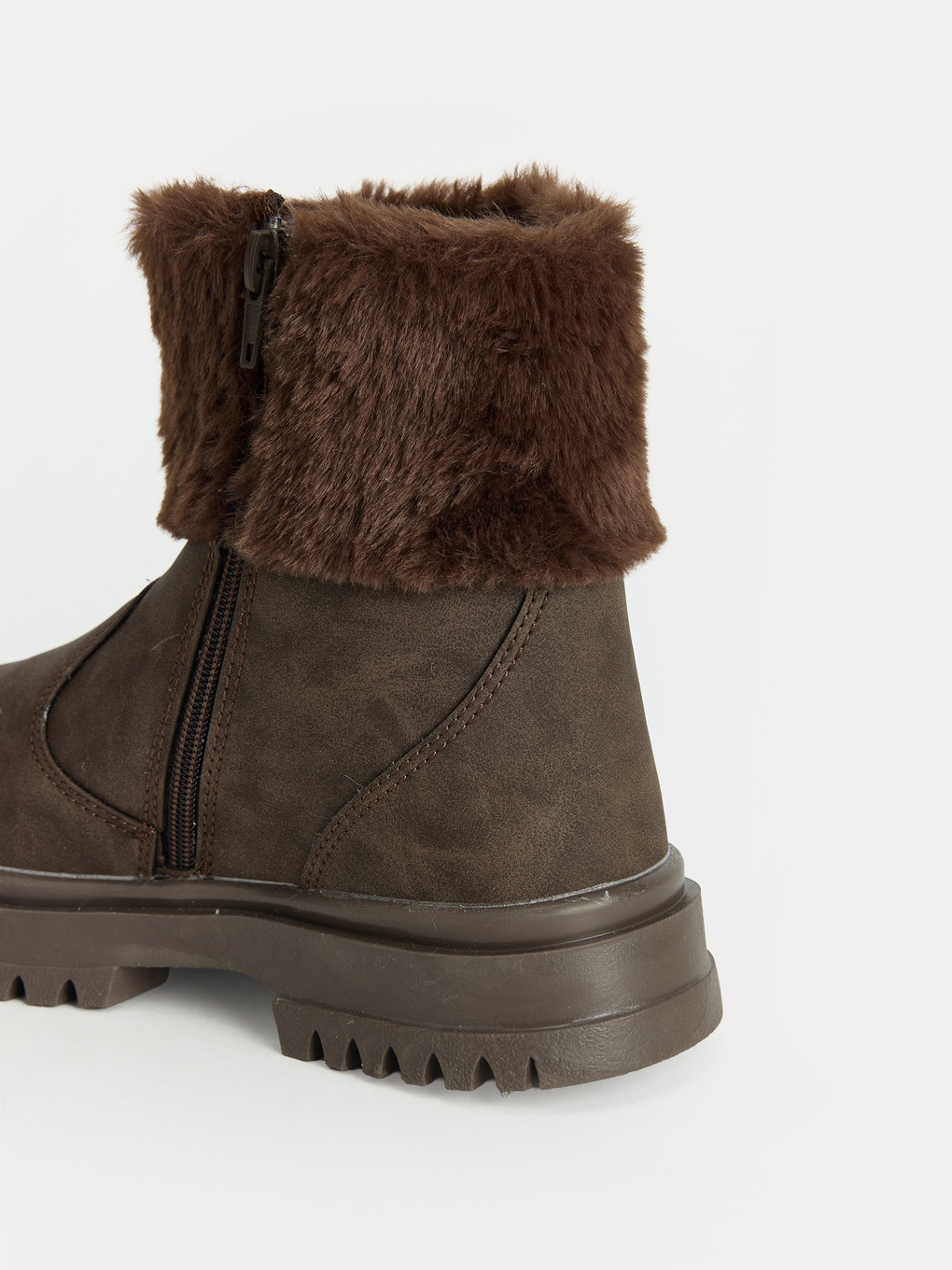Girl Brown Boots-2