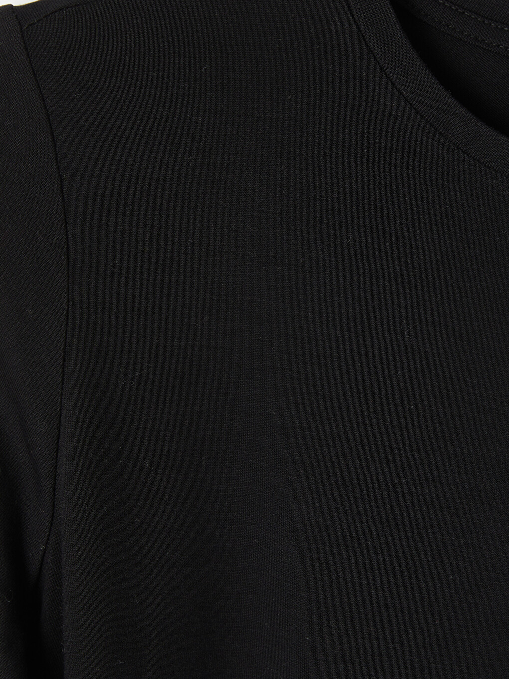 T-shirt Me Jakë Të Rrumbullakët Për Gra-6