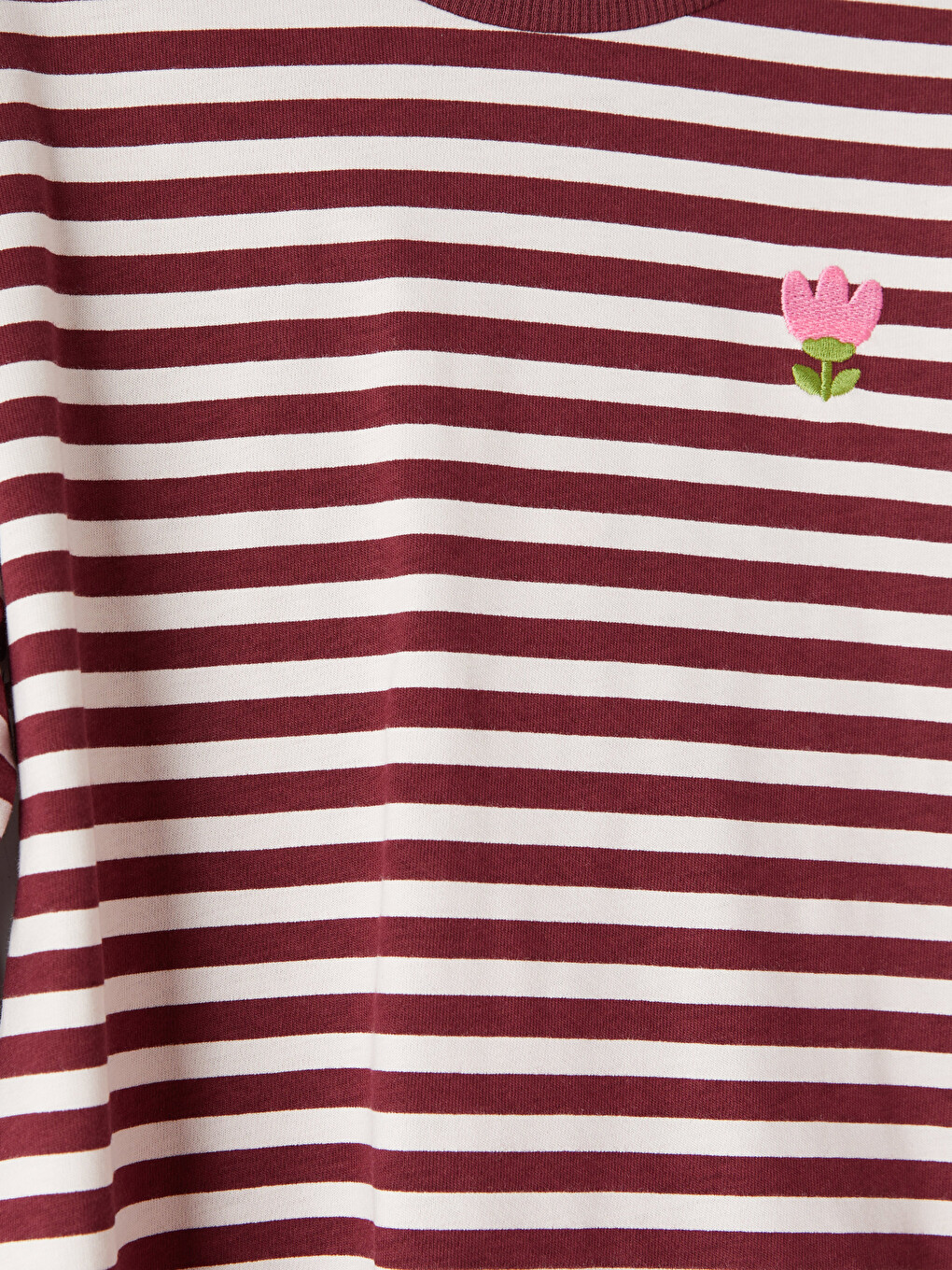 Vajzë Vishnje T-shirt-1