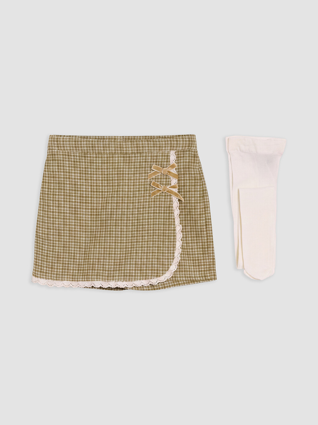 Vajzë Jeshil Skort
