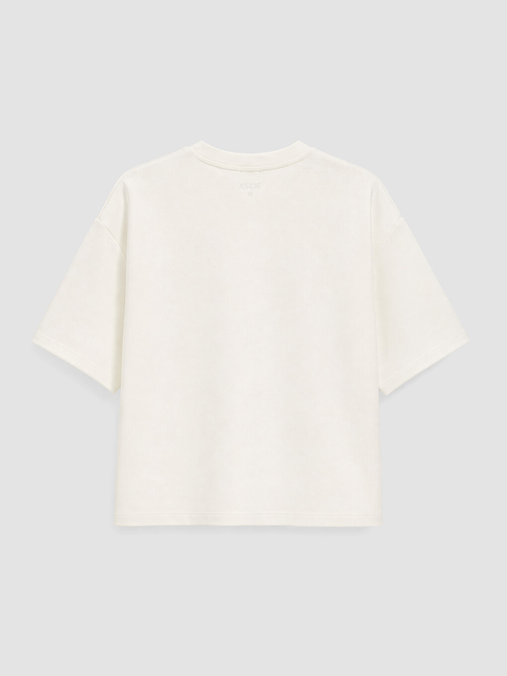 Beyaz Oversize Soft Touch Kadın Tişört-1