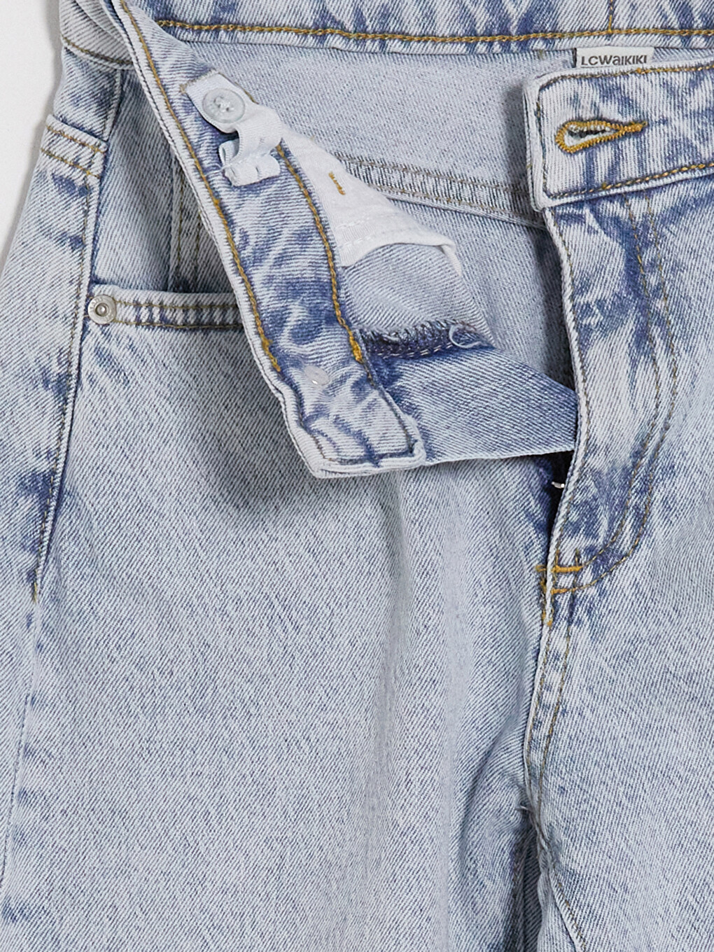 Girl Blue Jeans-3