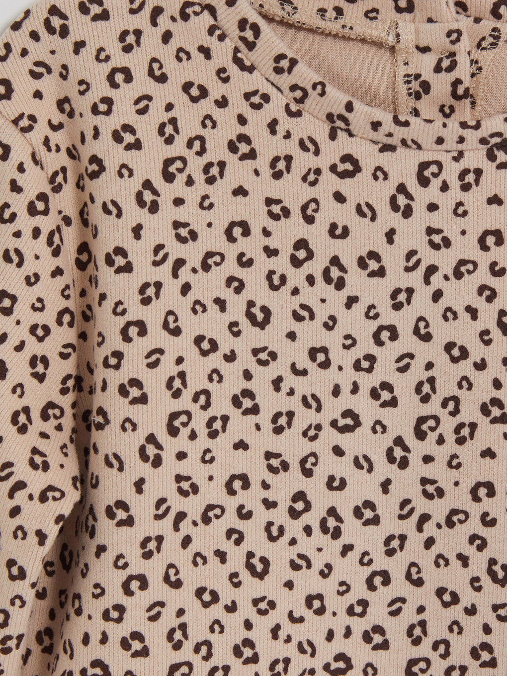 Girl Beige T-shirt-2