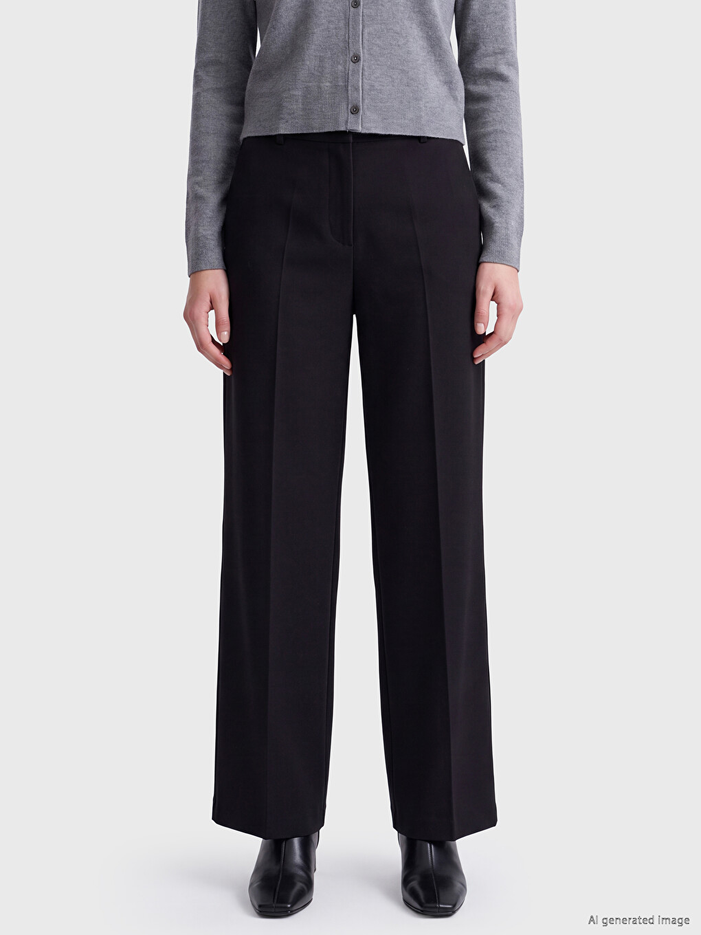 Regular Fit Geniş Paça Kadın Pantolon-1