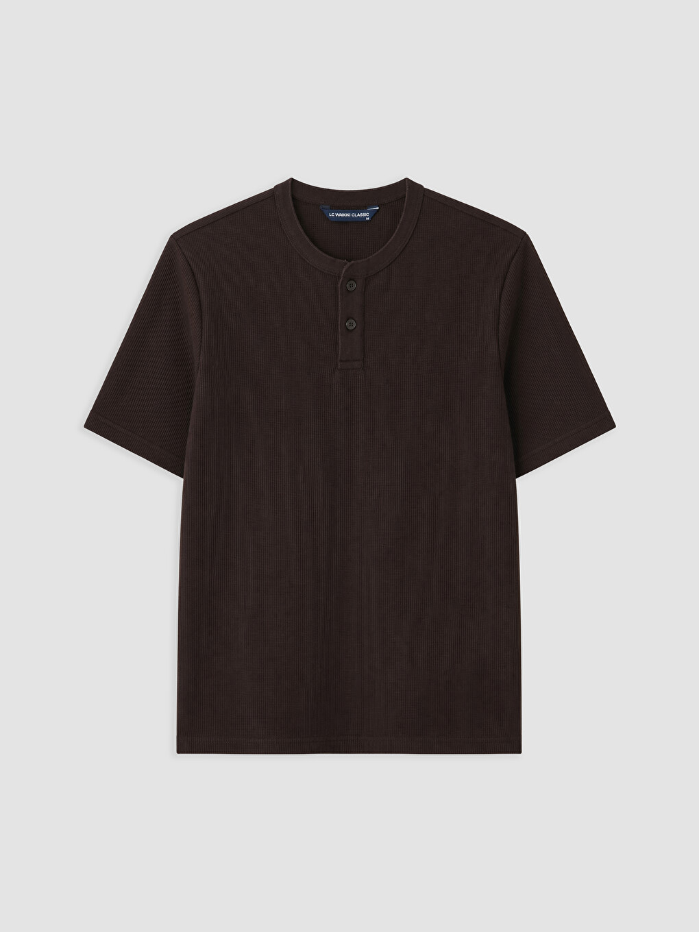 Kahverengi Henley Yaka Dokulu Erkek Tişört