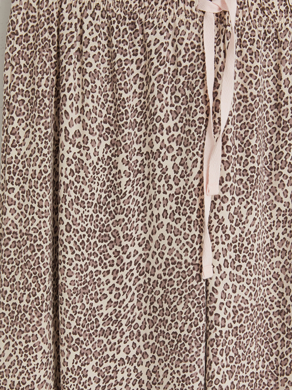 Ekru Leopar Desenli Kadın Pijama Takım-6