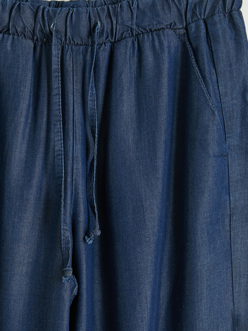 Siyah Beli Lastikli Wideleg Kadın Jean Pantolon-2