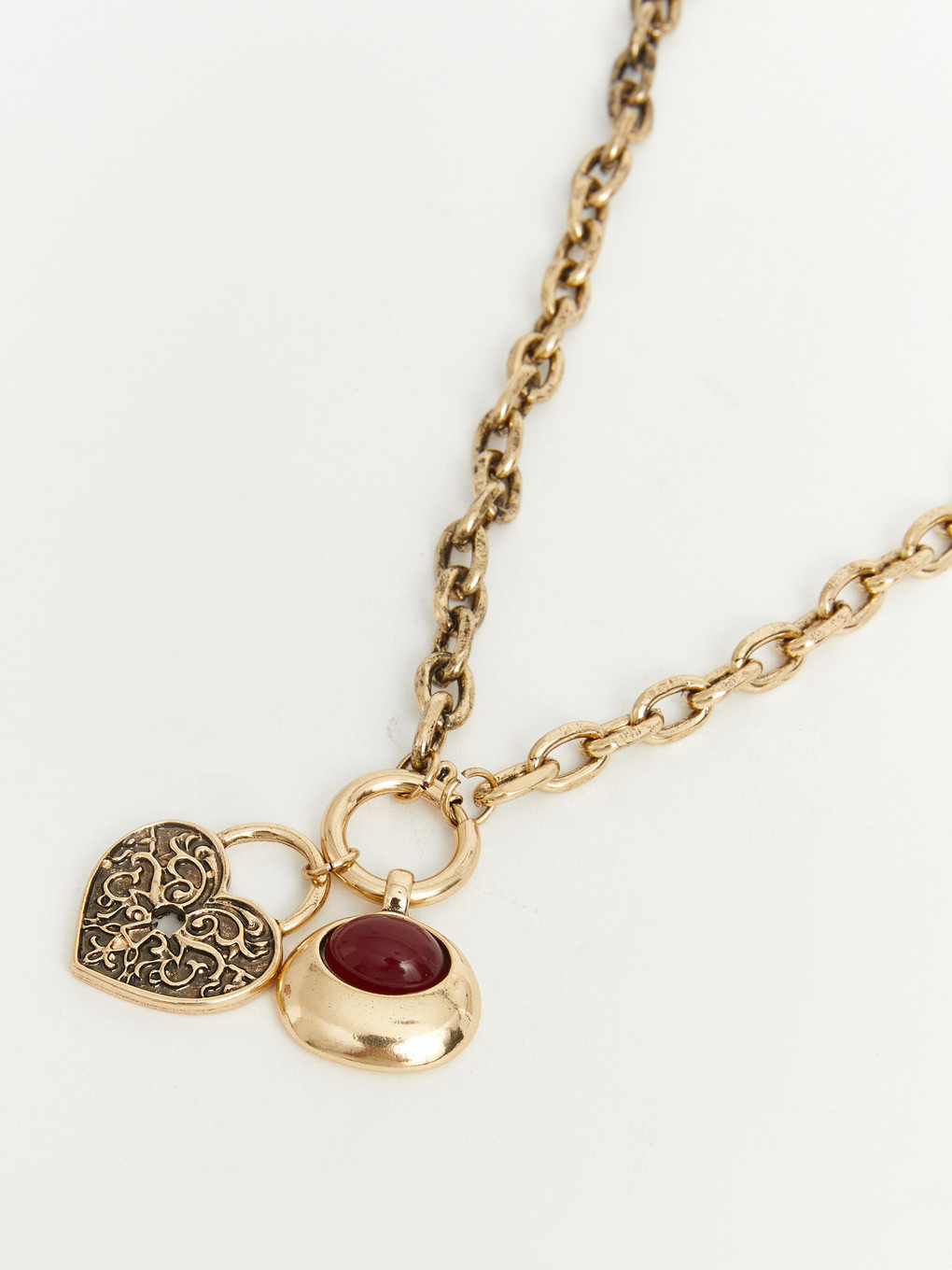 Heart Patterned Women Chain Necklace-1