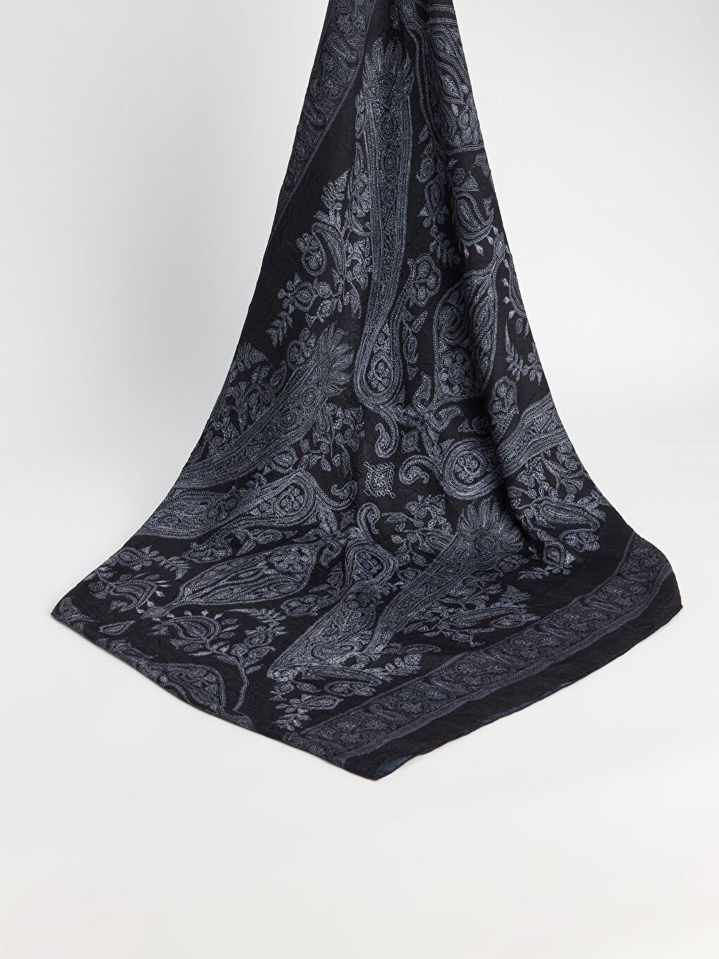 Patterned Women's Shawl-1