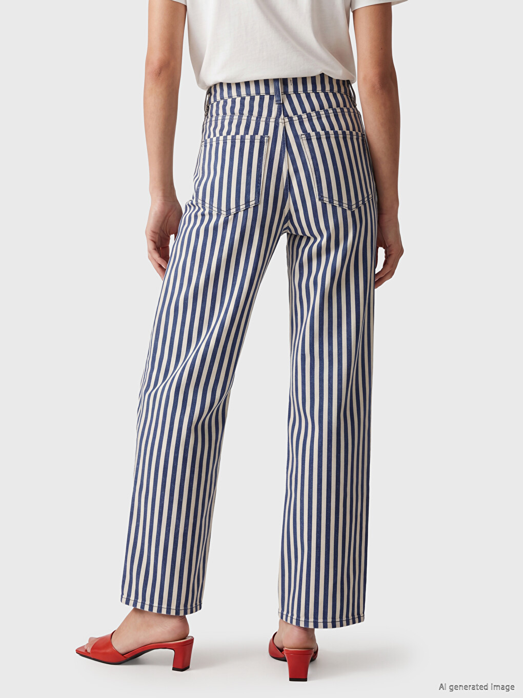 Striped Straight Fit Women's Jeans-3
