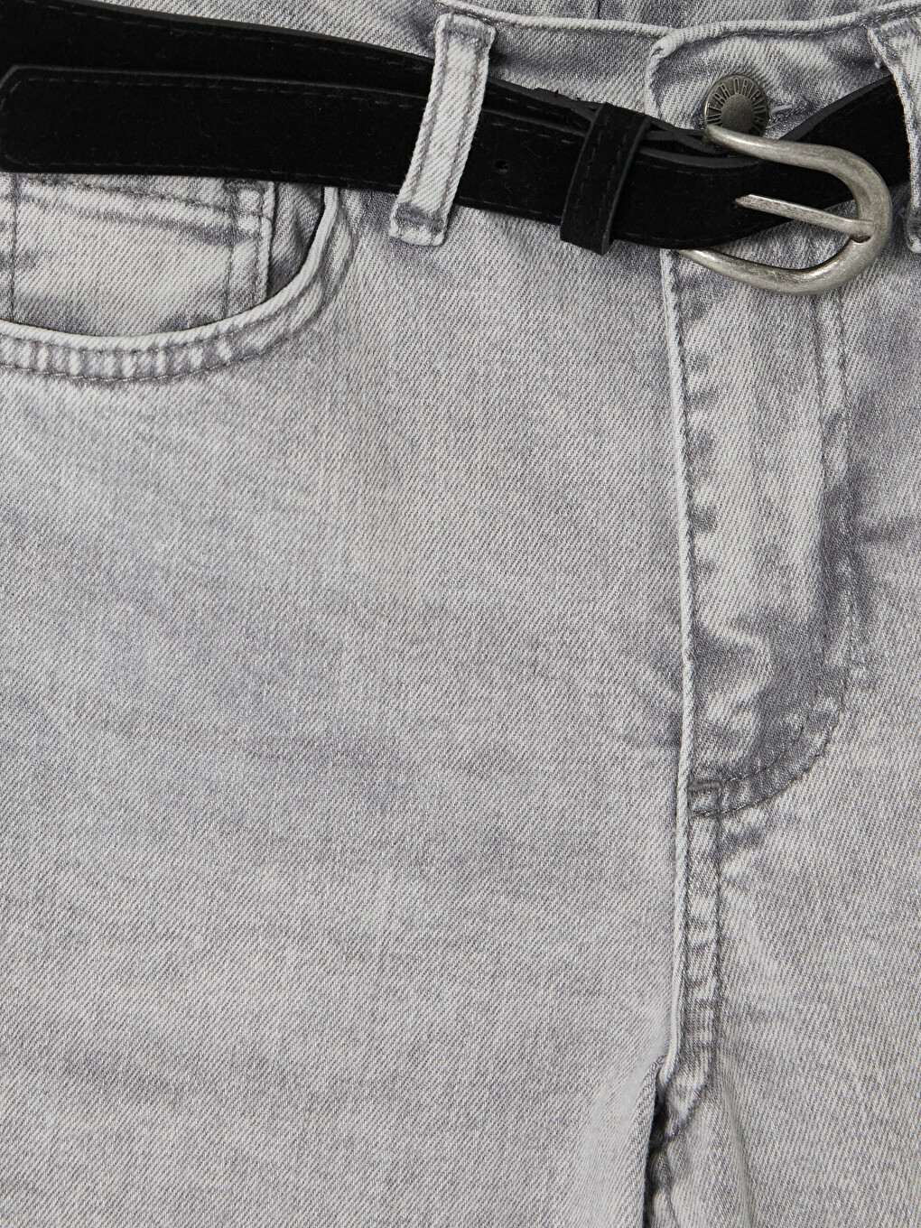 Gri Beli Kemerli Flare Kadın Jean Pantolon-1