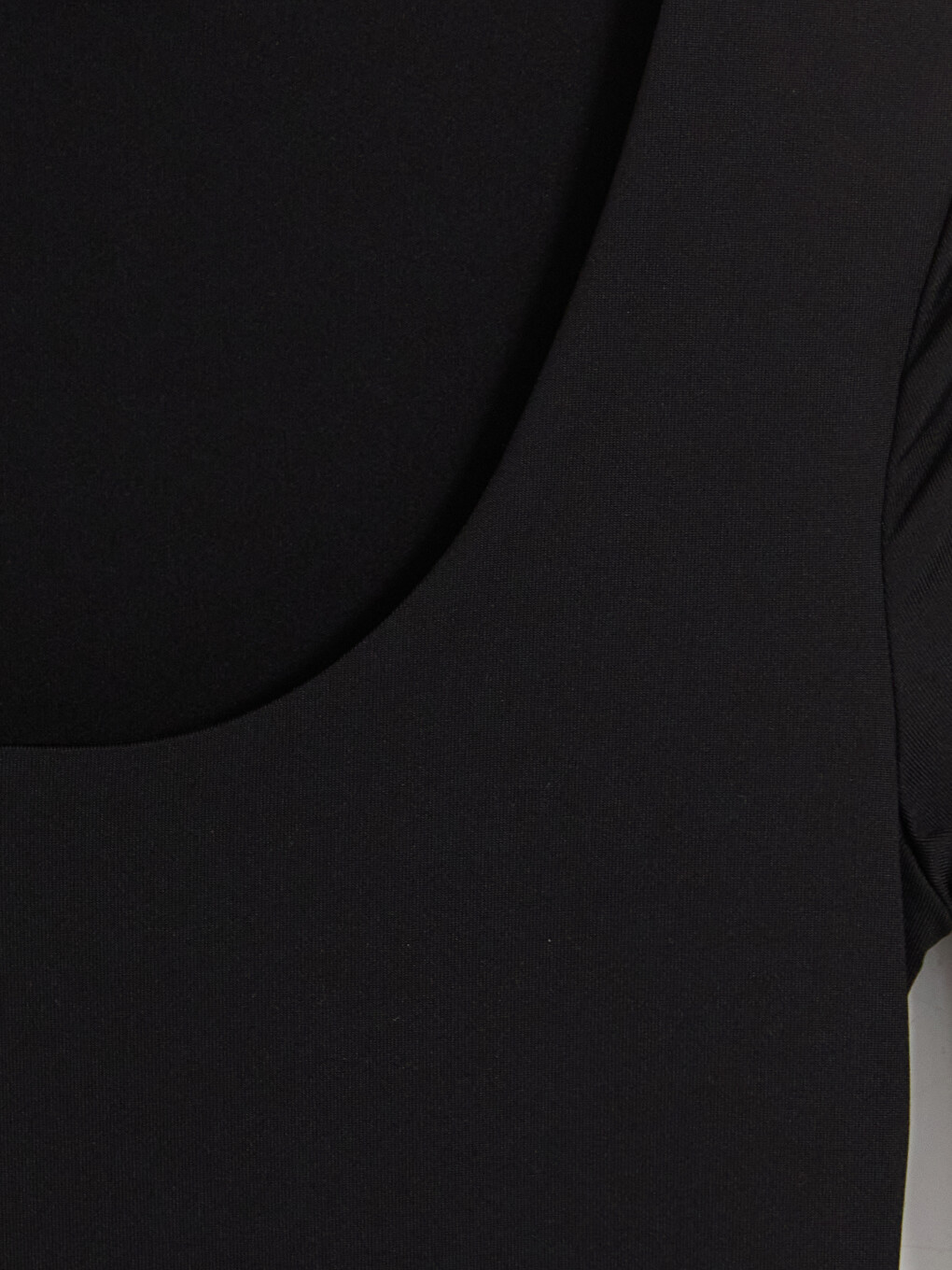 Siyah U Yaka Kadın Bodysuit-1