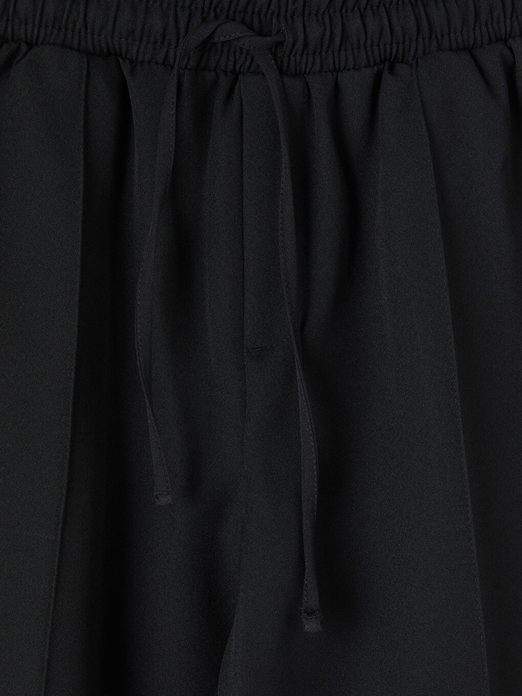 Siyah Beli Lastikli Loose Fit Kadın Pantolon-5